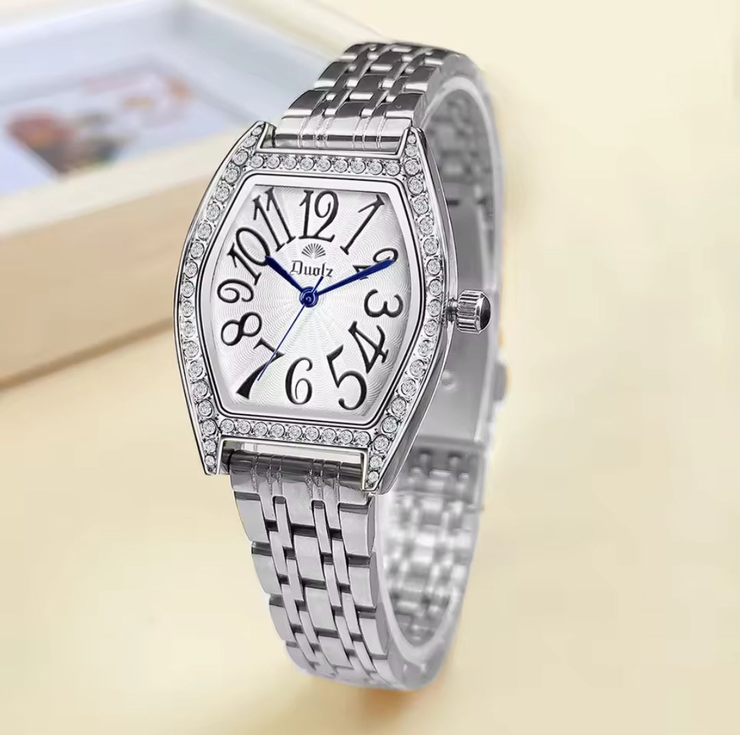 Woman's Quartz Watch
