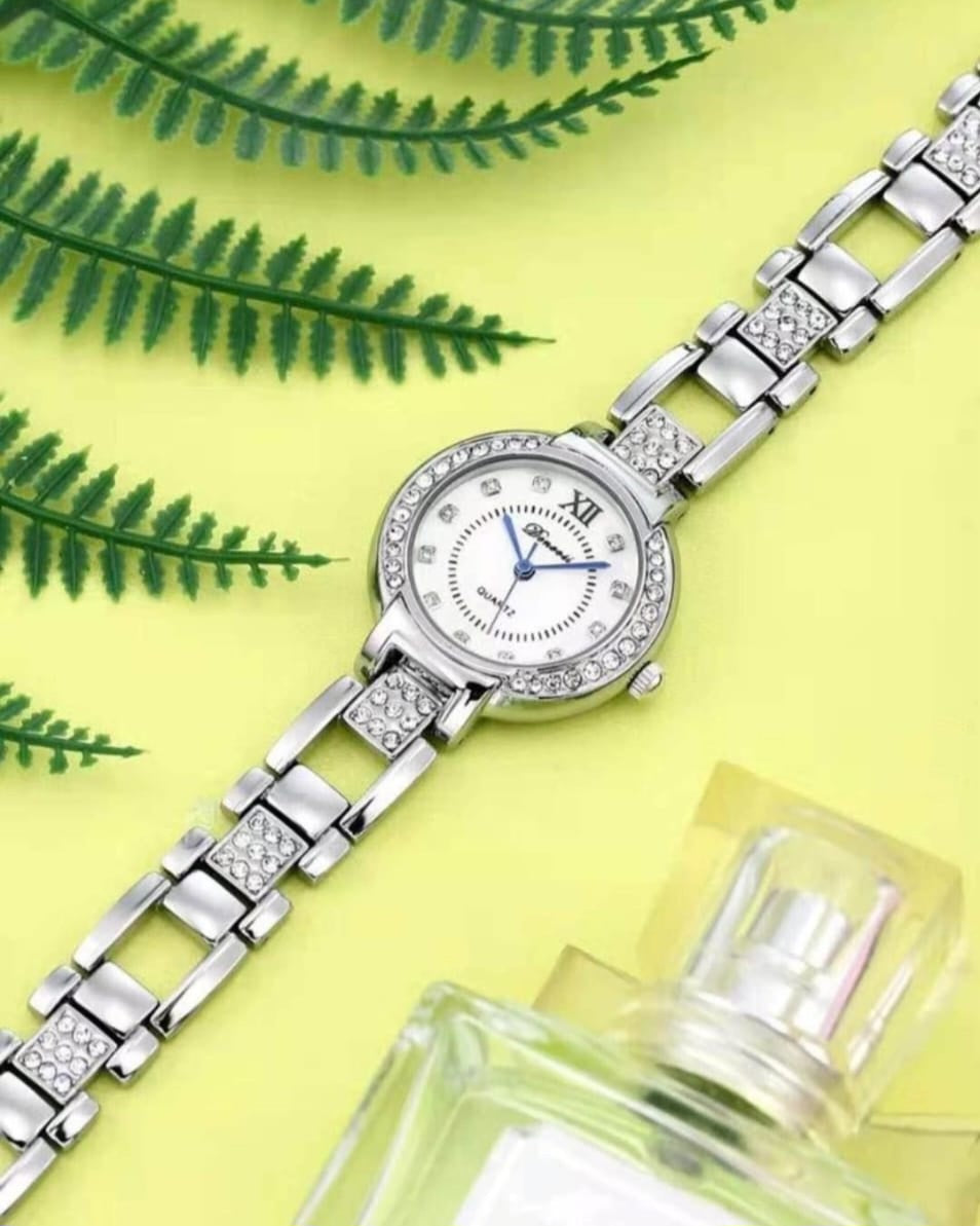 Woman's Quartz Watch high quality